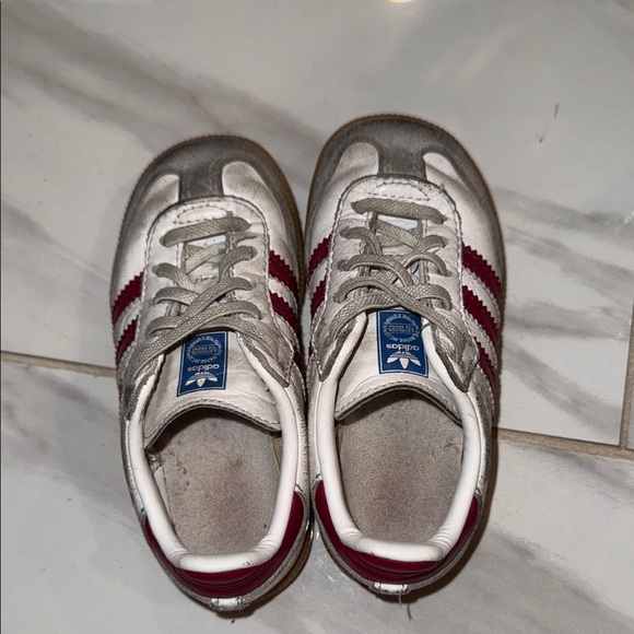 Adidas White and Red Samba - Picture 1 of 4